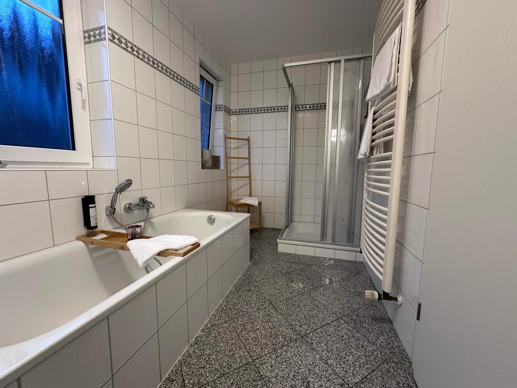 Luxx Downtown - Design-Apartment Zentral Im Ort Bad Zwischenahn Eksteriør bilde
